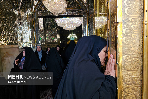 حرم مطهر رضوی در روز میلاد امام حسن عسکری(ع)