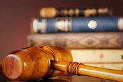 İranlı bir kadın İsrail'i mahkemeye şikayet etti