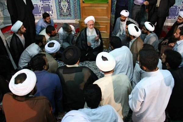 تفسیر تسنیم آیت الله جوادی آملی؛ آبروی حوزههای علمیه و جهان اسلام