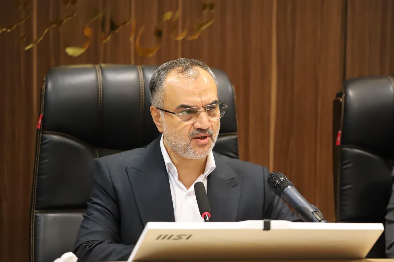 کارگرنیا: سپاه پاسداران امنیت کشور را تضمین میکند کارگرنیا: سپاه پاسداران امنیت کشور را تضمین میکند