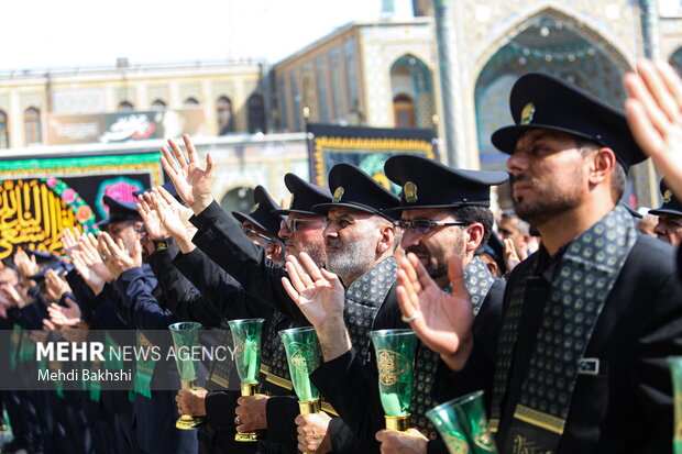 دسته عزاداری خادمان در سالروز شهادت مطهر حضرت معصومه (س)