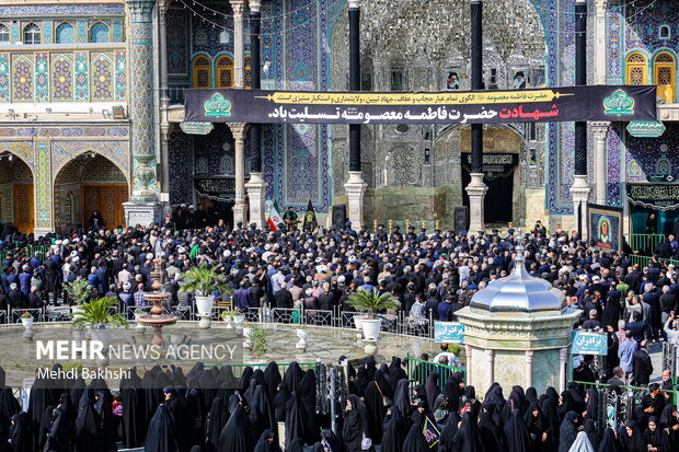 دسته عزاداری خادمان در سالروز شهادت مطهر حضرت معصومه (س)