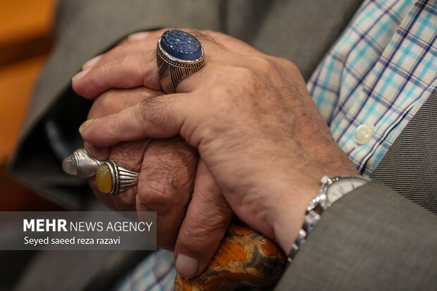 شروع علائم هشدار دهنده اولیه پیری در ۴۰ سالگی شروع علائم هشدار دهنده اولیه پیری در ۴۰ سالگی