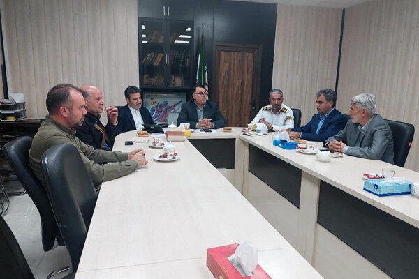 علت حادثه در بلوار مؤذن نقص فنی کامیون بود علت حادثه در بلوار مؤذن نقص فنی کامیون بود