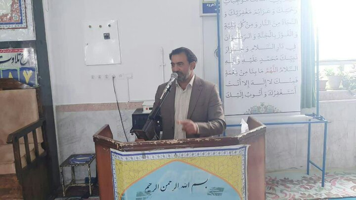 قوام تربیت بر خانواده، مدرسه و مسجد استوار است قوام تربیت بر خانواده، مدرسه و مسجد استوار است