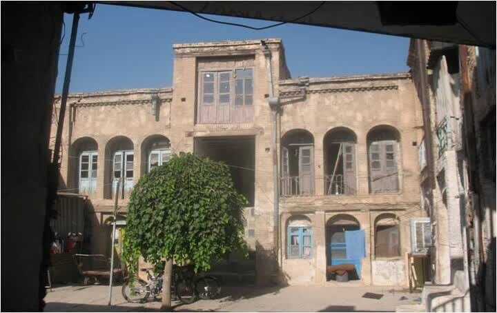 خانههای تاریخی <a class='tagColor' href='/Tags/Archive/اصفهان'>اصفهان</a> در حال پوستاندازی جعلی