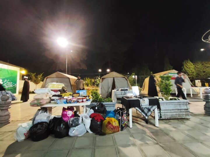 مردم خراسان جنوبی پای کار کمک به جبهه مقاومت/همه آمدند مردم خراسان جنوبی پای کار کمک به جبهه مقاومت/همه آمدند