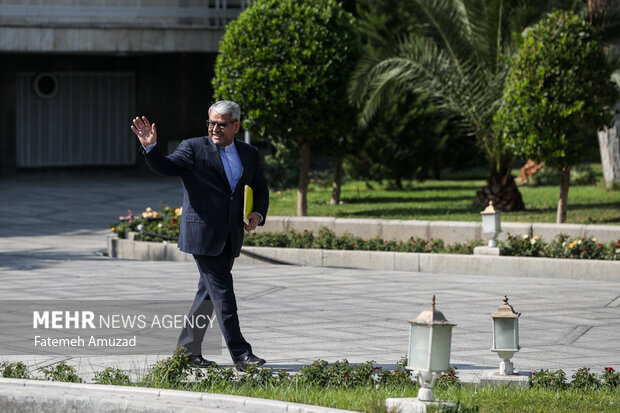 Sidelines of pres. Pezeshkian cabinet's meeting