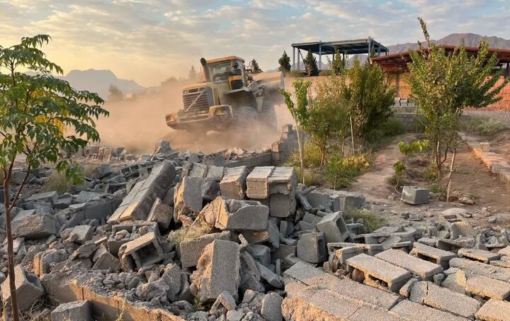 ۱۲ هکتار از اراضی ملی در شهرستان حاجی آباد رفع تصرف شد ۱۲ هکتار از اراضی ملی در شهرستان حاجی آباد رفع تصرف شد