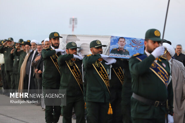 
Funeral for Gen. Nilforoushan in Isfahan