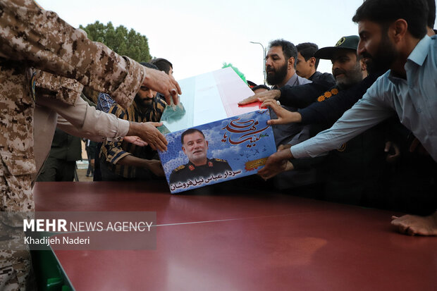 
Funeral for Gen. Nilforoushan in Isfahan