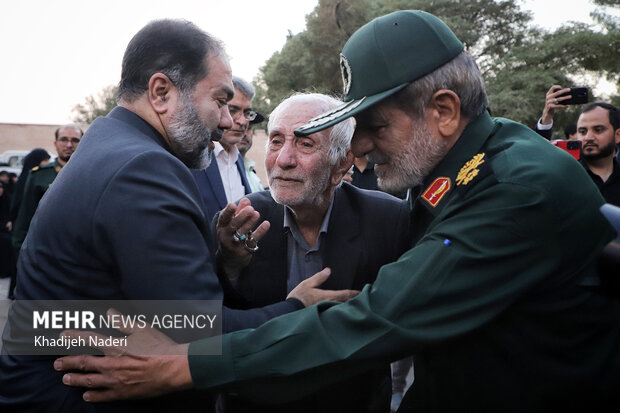 
Funeral for Gen. Nilforoushan in Isfahan