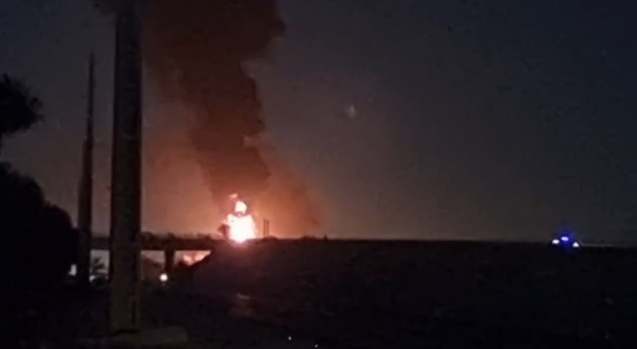 آتشسوزی در پالایشگاه شوشتر / عدم رعایت نکات ایمنی علت بروز سانحه آتشسوزی در پالایشگاه شوشتر / عدم رعایت نکات ایمنی علت بروز سانحه