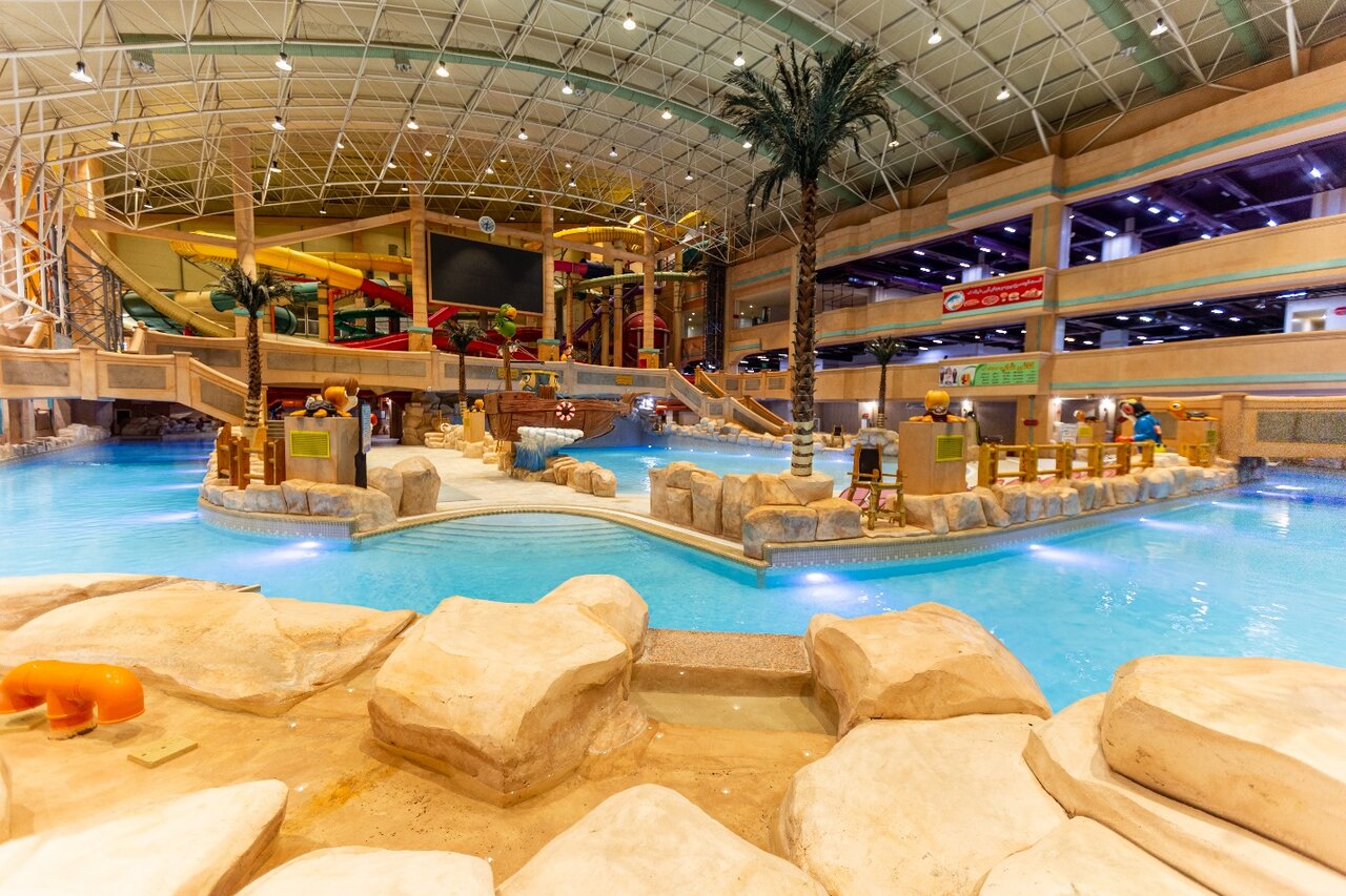 موجهای آبی مشهد واحد برتر استاندارد کشور در سال ۱۴۰۳ شد