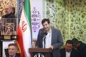 دنیامالی: باید در گود زورخانه منش پهلوانی را به جوانان بیاموزیم