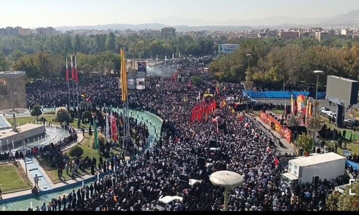 اصفہان میں شہید نیلفروشان کی تشییع جنازہ، فضائی مناظر