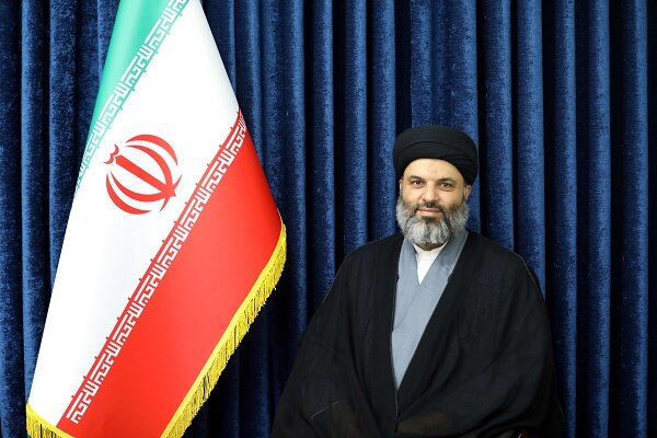 استقبال از همفکری برای تبدیل حوزه علمیه یزد به حوزه تراز انقلاب استقبال از همفکری برای تبدیل حوزه علمیه یزد به حوزه تراز انقلاب