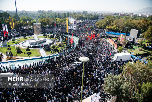 
Funeral for Gen. Nilforourshan in Isfahan