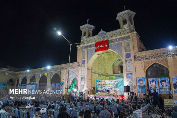 اجلاسیه بزرگداشت شهدای لشکر 19 عملیاتی فجر در شیراز