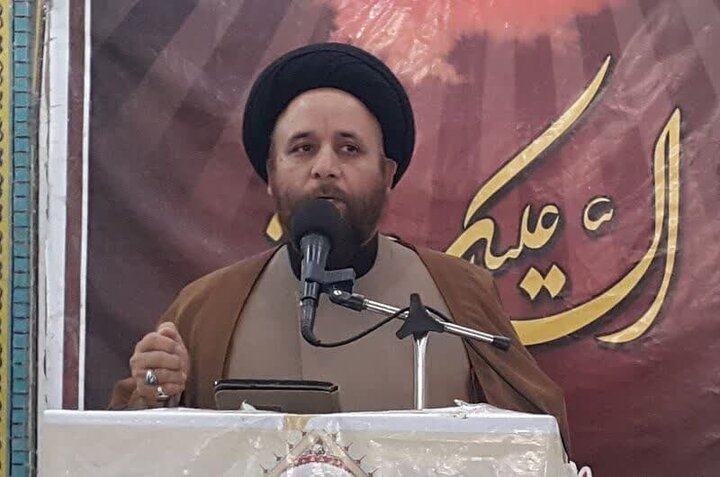 نماز جمعه نهادی مردمی و بلندگوی مطالبات است نماز جمعه نهادی مردمی و بلندگوی مطالبات است