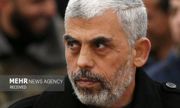 فرمانده یحیی امت را احیا میکند؟