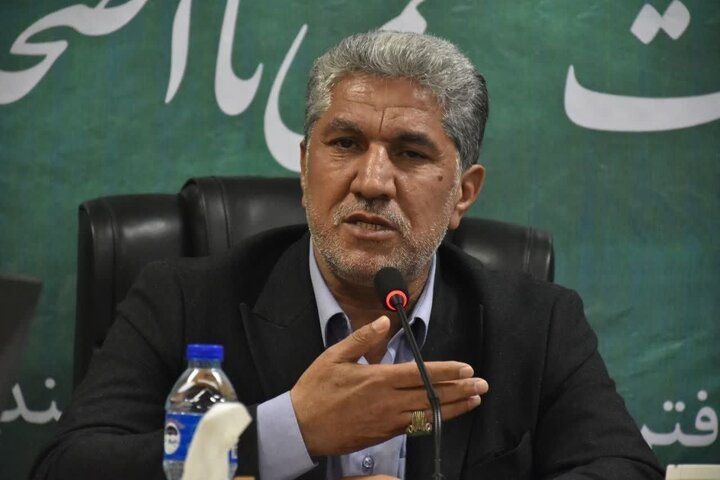 دولت باید به دهکهای پایین جامعه اقلام اساسی دهد