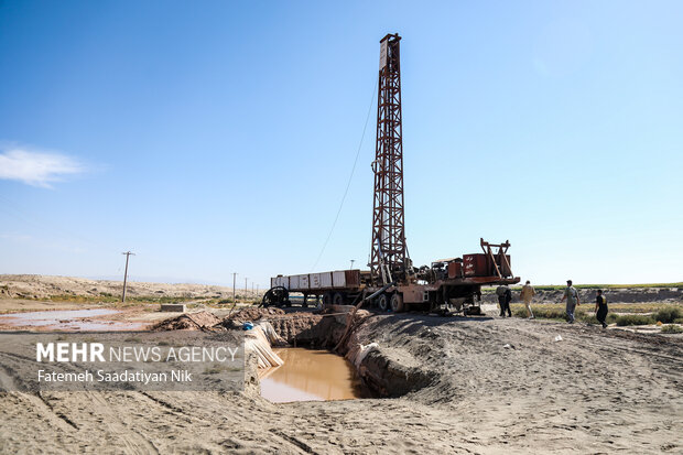 برخورد قانونی با بهرهبرداران غیرمجاز آب در تربت جام