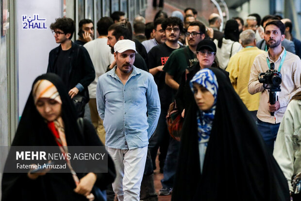 دومین روز جشنواره فیلم کوتاه تهران دومین روز جشنواره فیلم کوتاه تهران