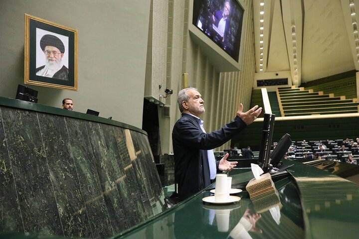 اعداد بودجه واقعی و در حد توانمان نوشته شده است اعداد بودجه واقعی و در حد توانمان نوشته شده است