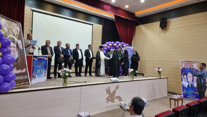 نخبههای قرآن و نماز شمال استان بوشهر تجلیل شدند نخبههای قرآن و نماز شمال استان بوشهر تجلیل شدند