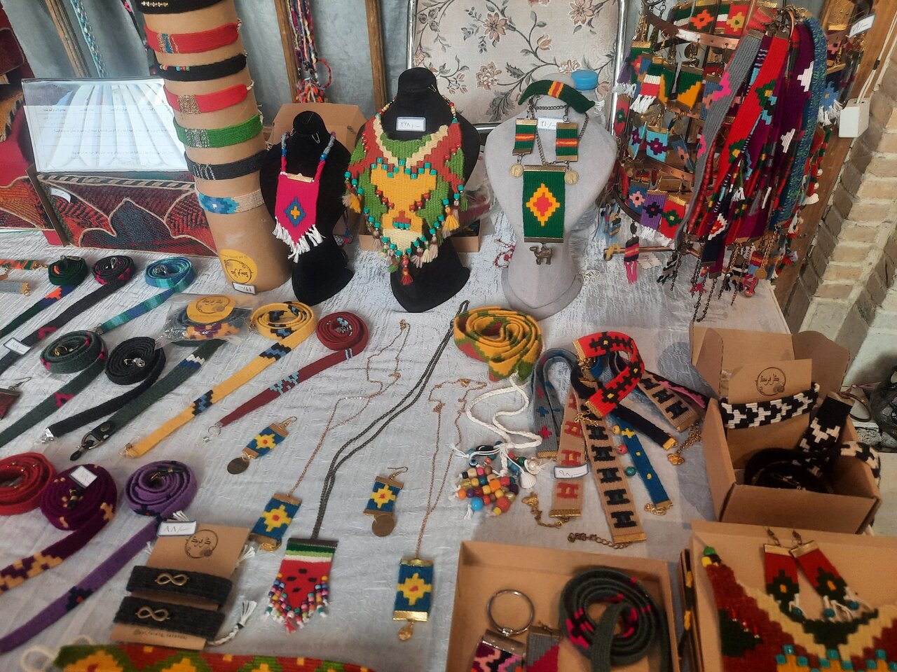 آشنایی جوانان با شیوههای کسب وکار ایجاد اشتغال را ممکن میکند