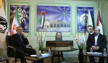 Iran’s President at a memorial event for Yahya Sinwar at the Hamas office in Tehran