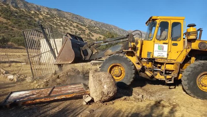 رفع تصرف ۱۳ هکتار از اراضی کشاورزی در خرمآباد رفع تصرف ۱۳ هکتار از اراضی کشاورزی در خرمآباد