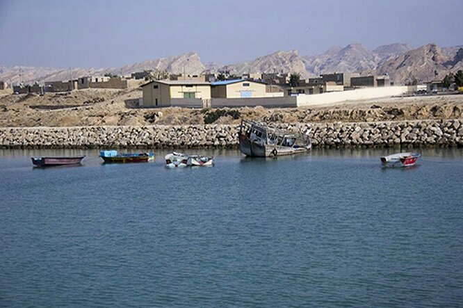 زیرساختهای بندر لاور ساحلی تقویت شود/لزوم ساماندهی شناورهای سنتی زیرساختهای بندر لاور ساحلی تقویت شود/لزوم ساماندهی شناورهای سنتی