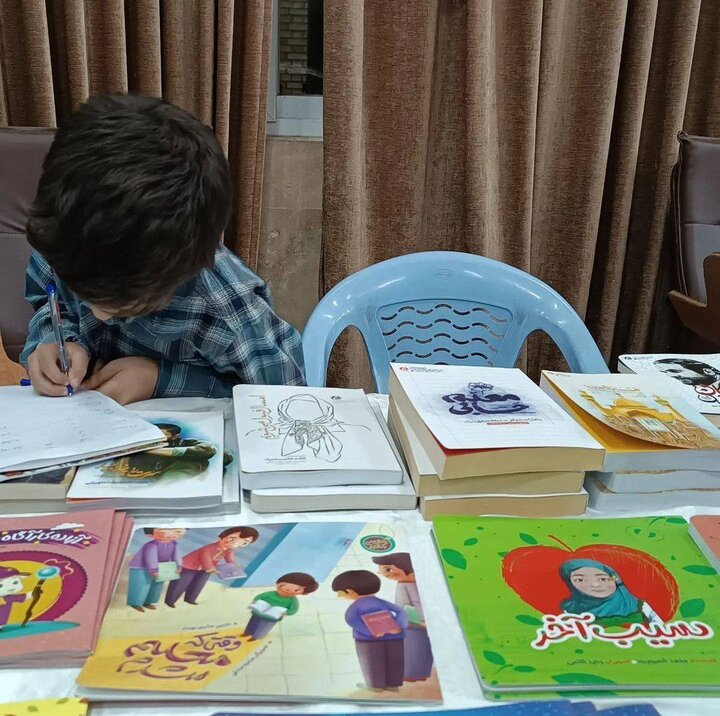 گل سرهایی برای دختربچههای فلسطینی