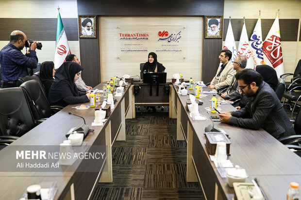 تشکیل شرکت توسعه صنایع دستی/چرا بخش خصوصی حراج برگزار نمیکند؟