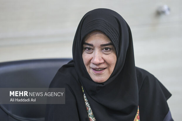 تشکیل شرکت توسعه صنایع دستی/چرا بخش خصوصی حراج برگزار نمیکند؟