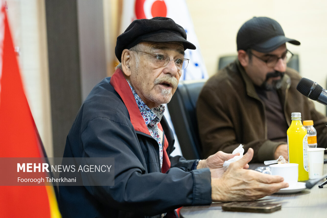 شناختی ازدغدغه نوجوانان نداریم/چرا بچهها بازبان فارسی غریبهاند؟