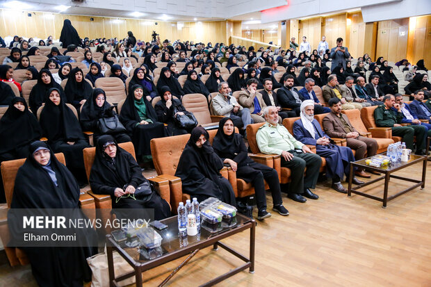 همایش بانوی پاسدار «مرضیه حدیدچی» در سنندج