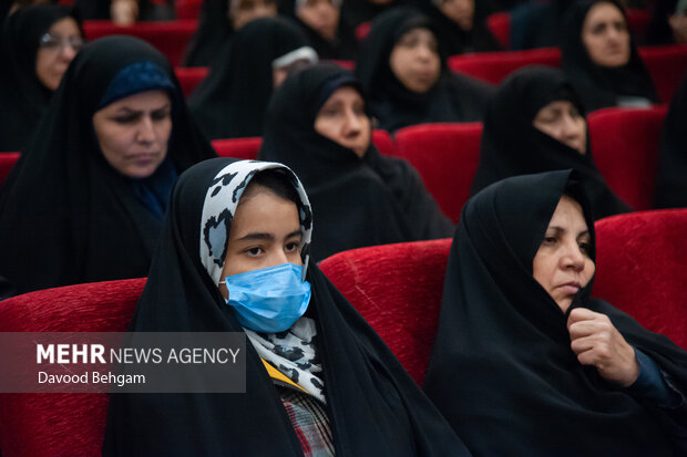 همایش «ایران همدل؛ لبیک یا امام» در مشهد