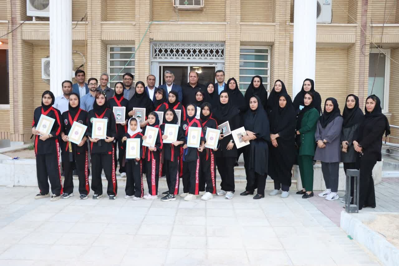 سالن والیبال دشتی تکمیل میشود