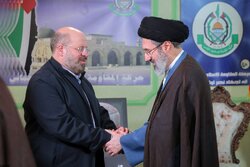 Leader sons visit Hamas office in Tehran