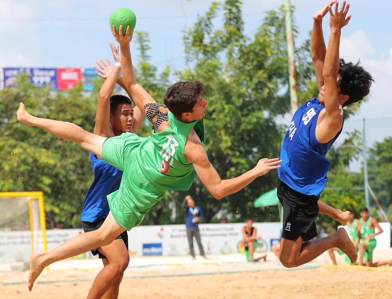 Beach handball