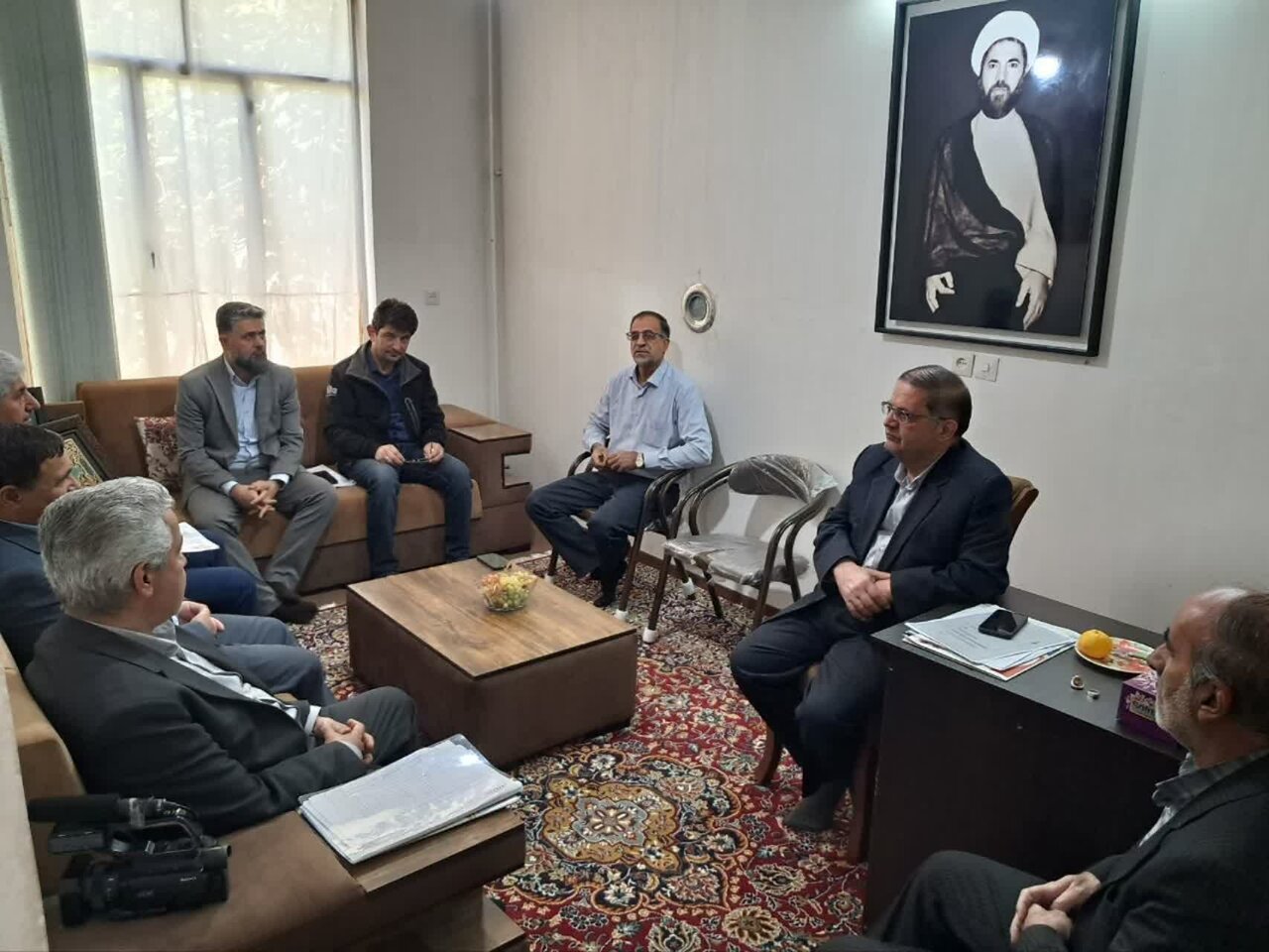 جلسه پیگیری پروژههای بهینهسازی آب کشاورزی شهرستان تویسرکان