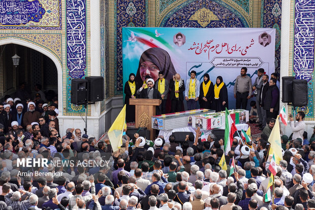 استوار مانند شهیده «معصومه کرباسی»