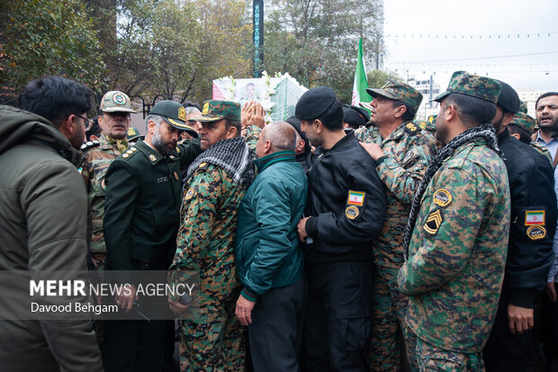 تشییع پیکر شهید «مهدی خموشی» در مشهد