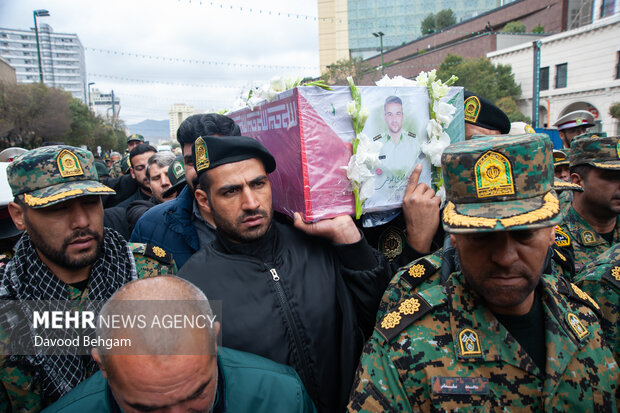 تشییع پیکر شهید «مهدی خموشی» در مشهد