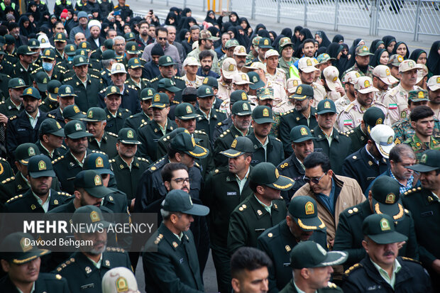 تشییع پیکر شهید «مهدی خموشی» در مشهد