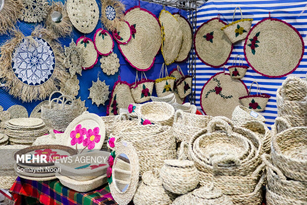 نمایشگاه ملی صنایعدستی در بوشهر برگزار میشود نمایشگاه ملی صنایعدستی در بوشهر برگزار میشود