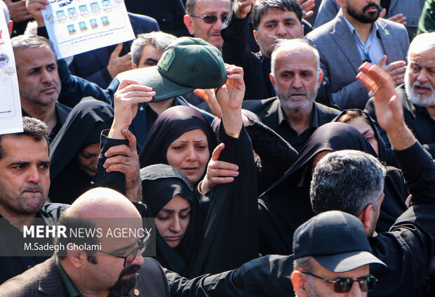 تشییع پیکر شهید امنیت «علیرضا آقاجانی» در آستانه اشرفیه